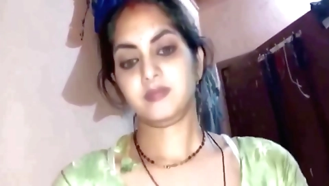Indian brunette gets screwed in the middle of the night