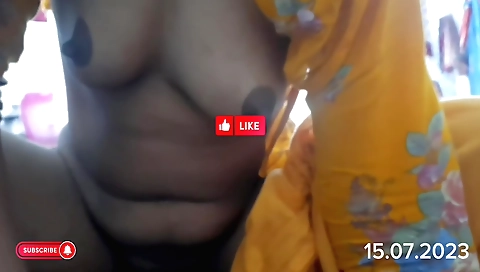 Thick body and a great long tail from a big ass teen girl