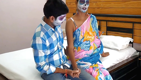 Indian babe sucks and fucks ex in amateur porn video