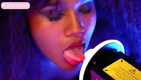 Indian girl gets naked and plays with her own pussy