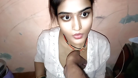 Indian girlfreind enjoys sensual sex with a Muslim man