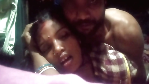 Amateur brunette with big tits and fat ass hard for stepbrother