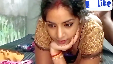 Amateur brunette hottie gets fucked in the bedroom