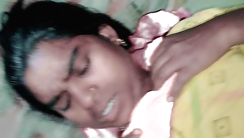 Indian brunette fucks her lover in her hairy pussy