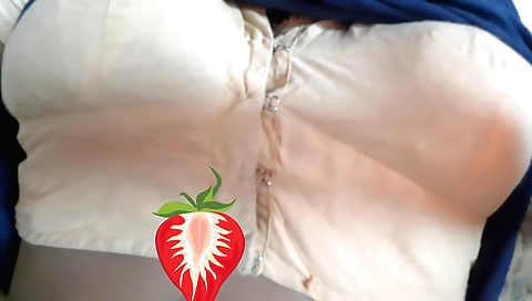 Indian girl in a sexy dress and small vagina on amateur vid