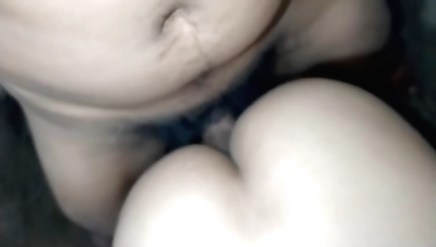 Indian teen plays with her hot pussy and gets pounded in water