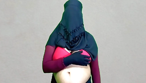 Indian amateur housewife with big tits enjoys solo with lover