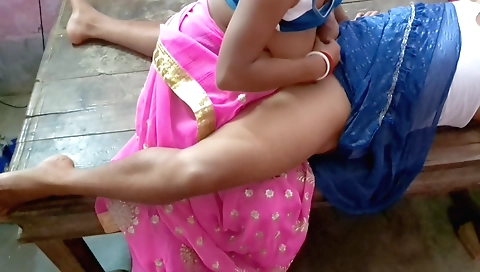 amateur girl with big tits gets her pussy fucked by her husband