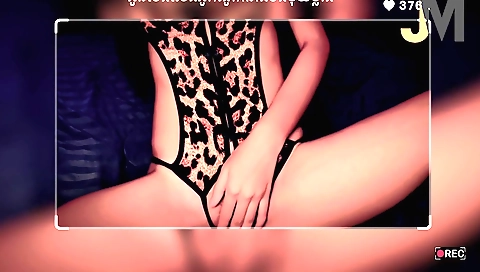 Amateur teen makes love with her lover in different ways