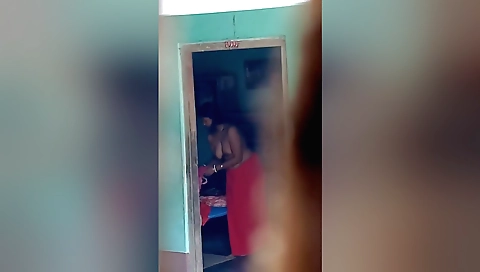 Today Exclusive- Desi Wife Wearing Cloths Record In 1