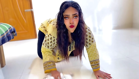 Stepson-in-law helps a brunette with her big booty on the bed