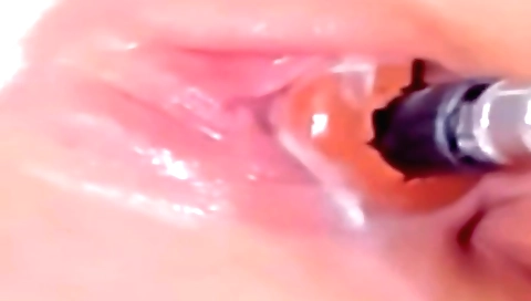 Indian teen sucks a big toy and gets her pussy filled up