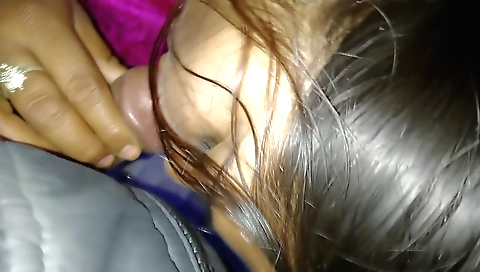 Hot brunette with a nice body giving a handjob and blowjob