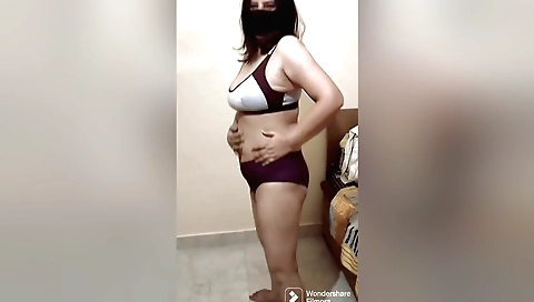 Indian solo dance sex video in erotic dance movie clip