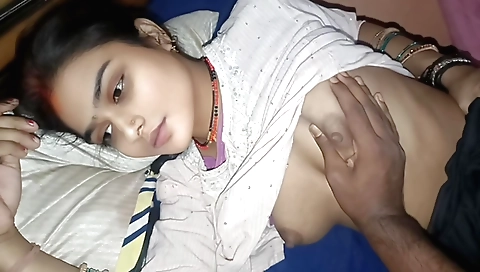 Indian pornstar in sexy bikini and amateur porn video