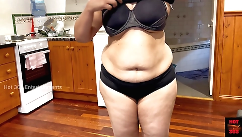 Horny amateur girl is fucking in front of the webcam