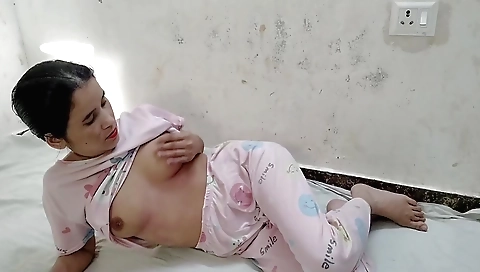 Beautiful chick in a sexy dress and a nice blowjob