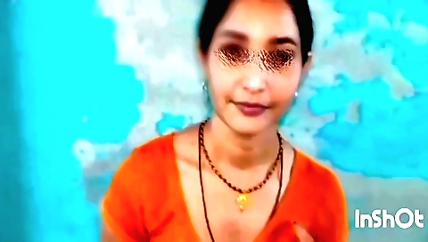 Indian brunette with shaved pussy has fun with her lover