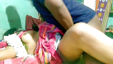 Amateur amateur brunette with big booty having sex