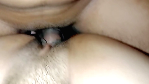 Indian girl is getting her pussy fucked in the hotel room