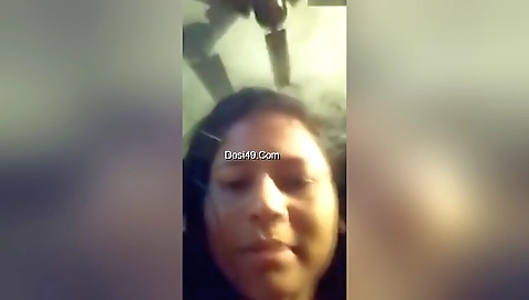 Horny Desi Village Girl Record Her Nude Pussy Video