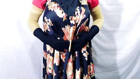 Indian teen wife takes her husband's dick inside her body