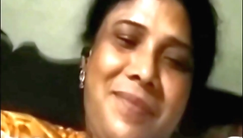 Indian brunette slut in white dress shows hairy pussy