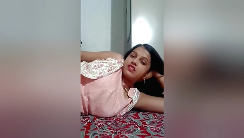 Indian teen 18+ amateur video shows she sucks dick