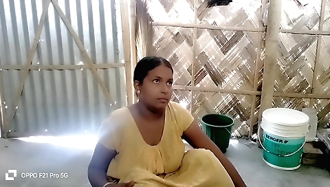 Amateur brunette with a small tits takes on her boyfriend